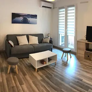https://studio-au-cur-de-thoule.fr-provencehotel.com